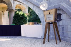 borne photo vintage en bois / par mister like that